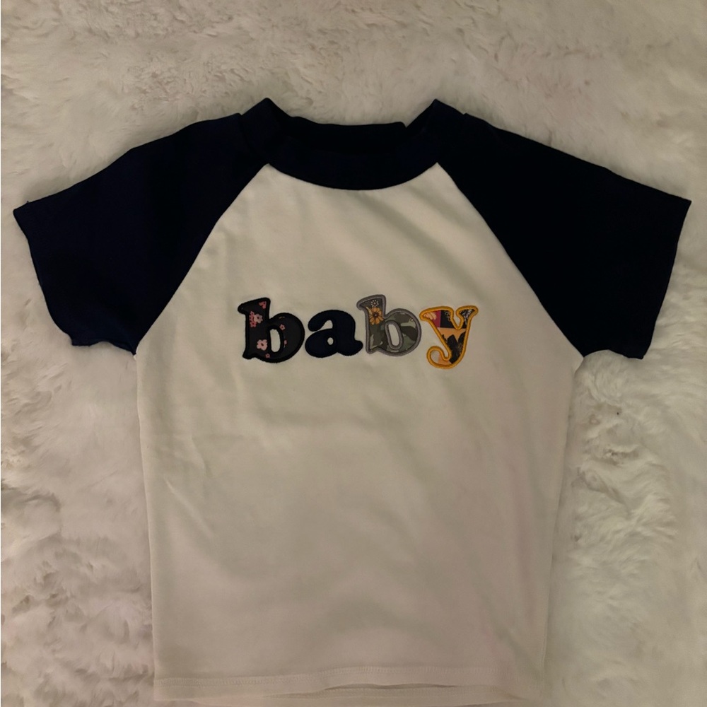 Forever 21 Black and White Short Sleeve Tee Vintage Y2K Baby Tee